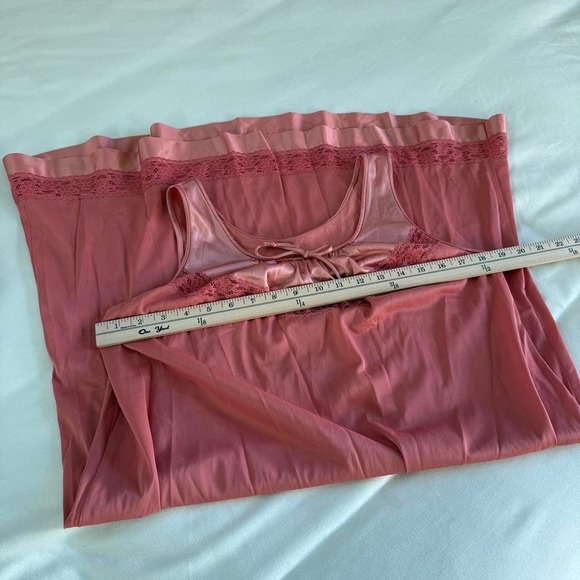 pink lace nightgown vanity fair pink lace nightgown size small - Picture 4 of 5